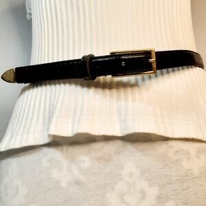 💎Womens Textured Black Faux Leather Skinny Belt Medium Waist Gold Tone Hardware